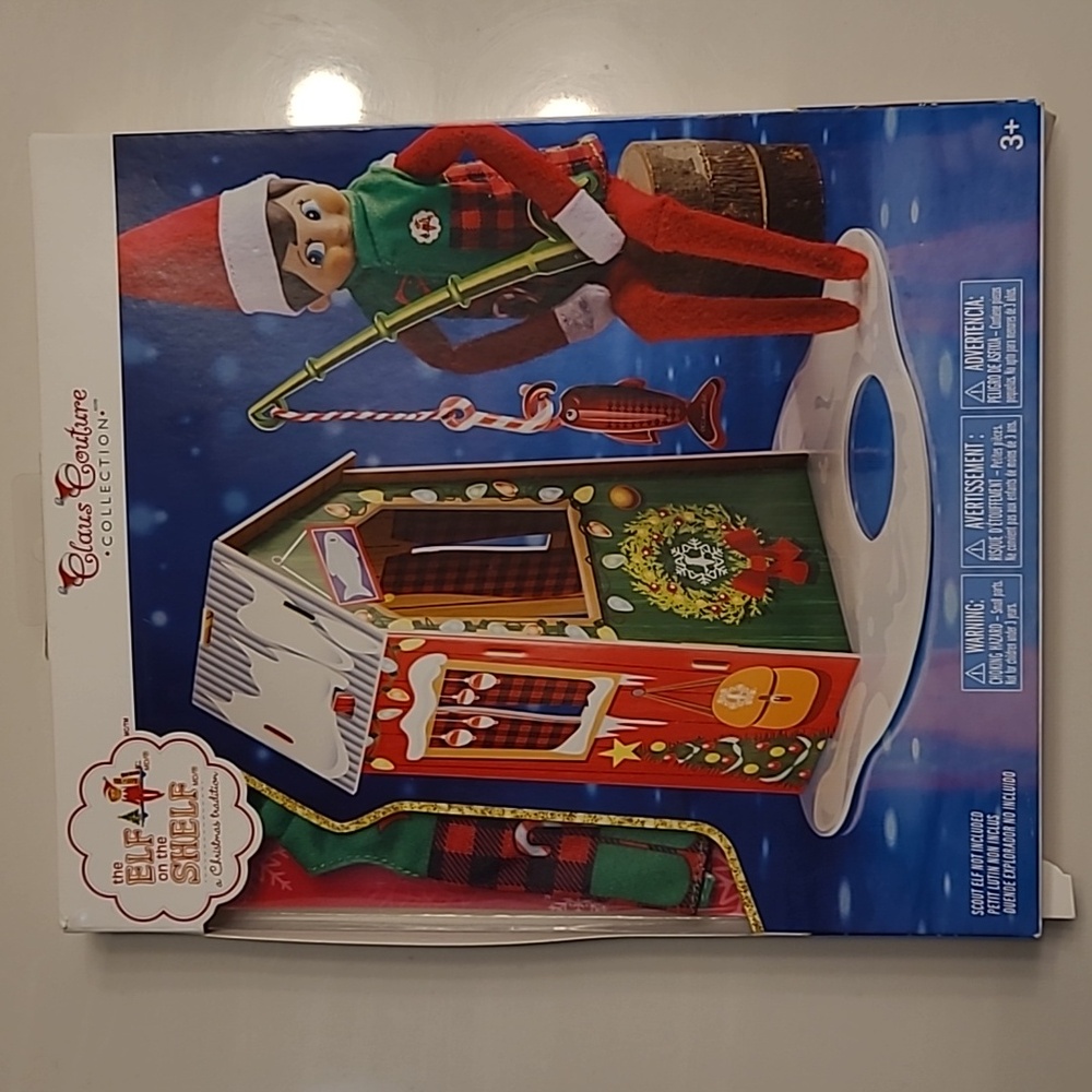 The Elf On The Shelf Frosted Fishing Hut Claus Couture Collection *Elf Not Incl* - Picture 15 of 15